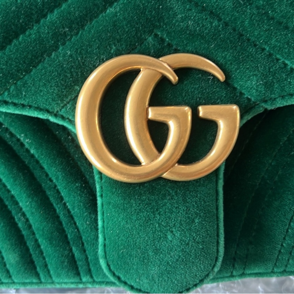 Gucci Velvet Green Marmont Bag - Picture 5 of 6